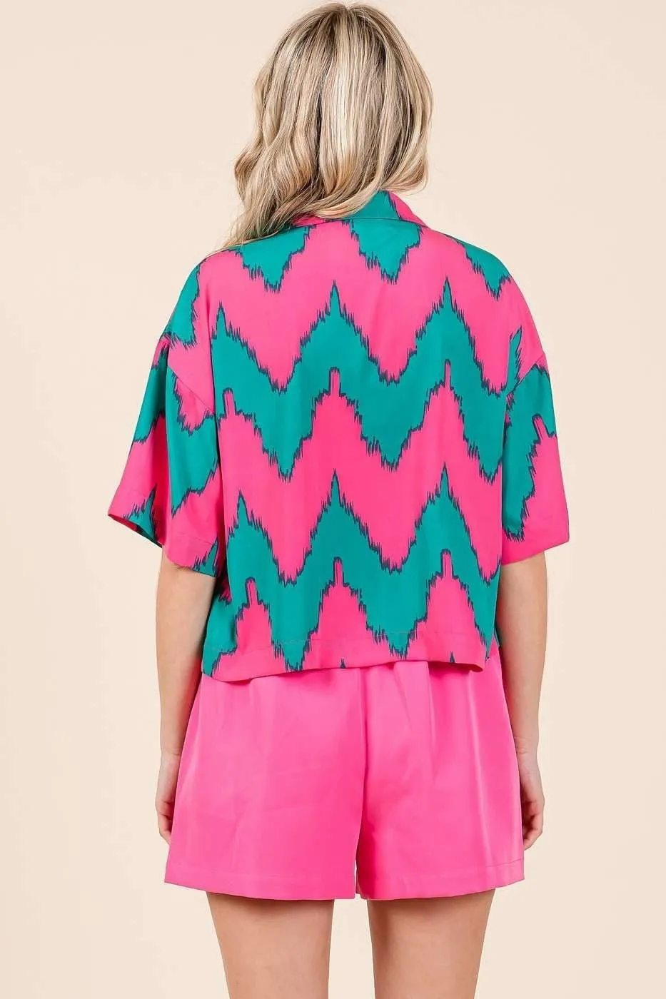 Chevron Print Short Sleeve Crop Shirt