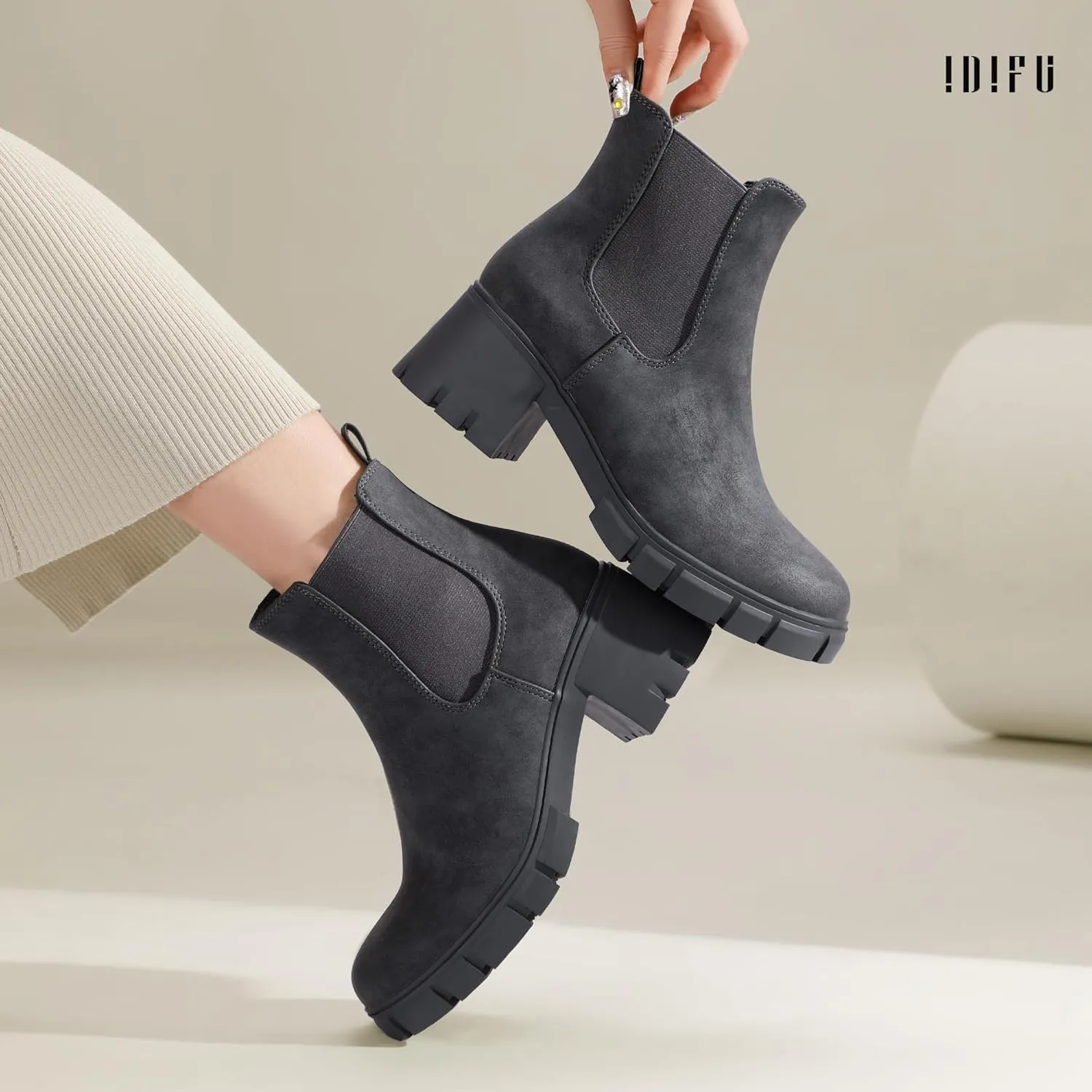IDIFU IN2 Chelsea Boots Women Ankle Boots for Women Platform Low Chunky Block Heel Lug Sole Round Toe Fall Dress Boots for Women Comfortable Fashion Booties Cute Office Elastic Short Heeled Boots