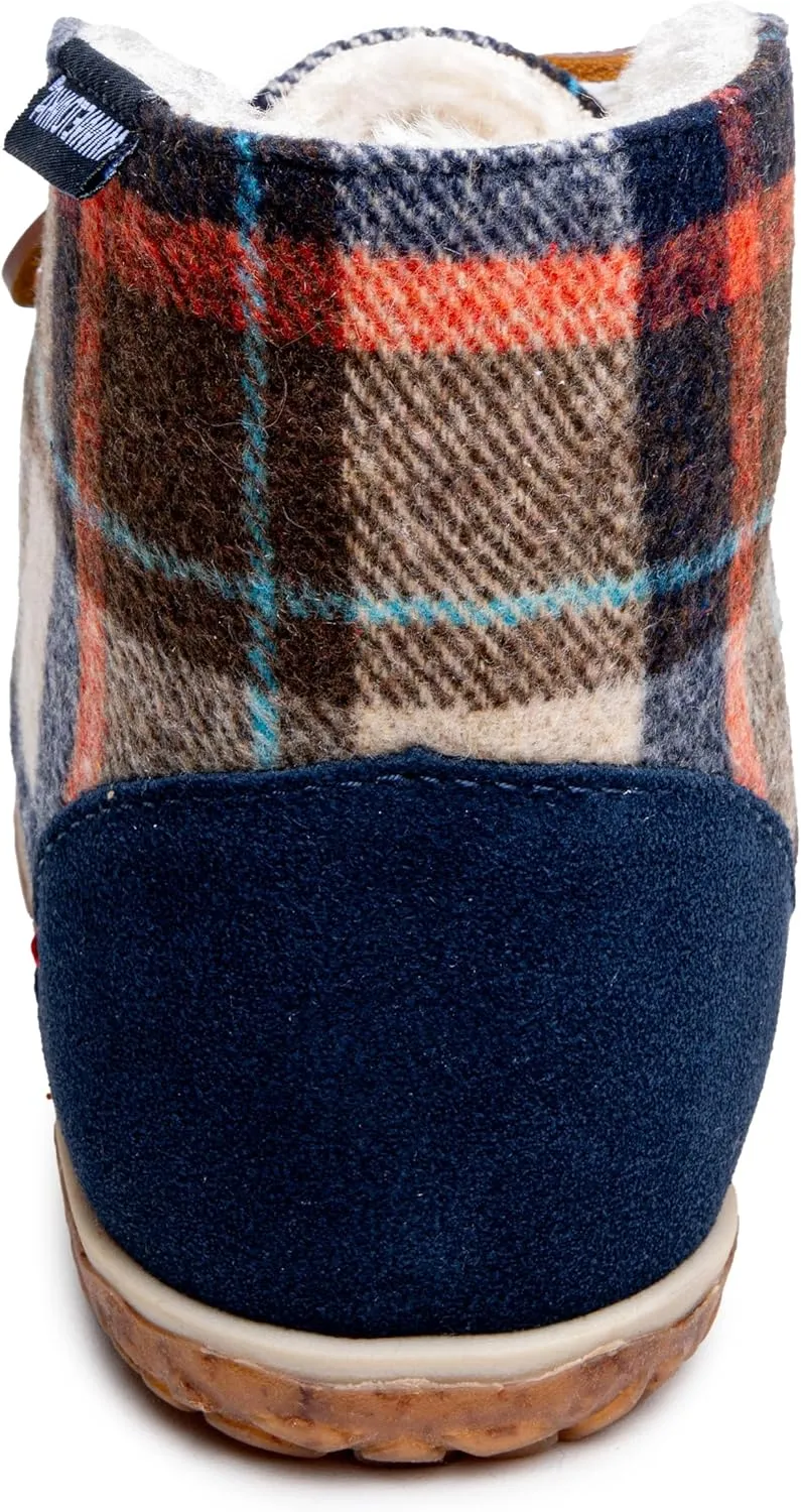 Minnetonka Womens Torrey Laceup Boot