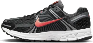 Nike Zoom Vomero 5 Mens (FB9149-001, Black/Iron Grey/Summit White/Picante Red) Size 12.5