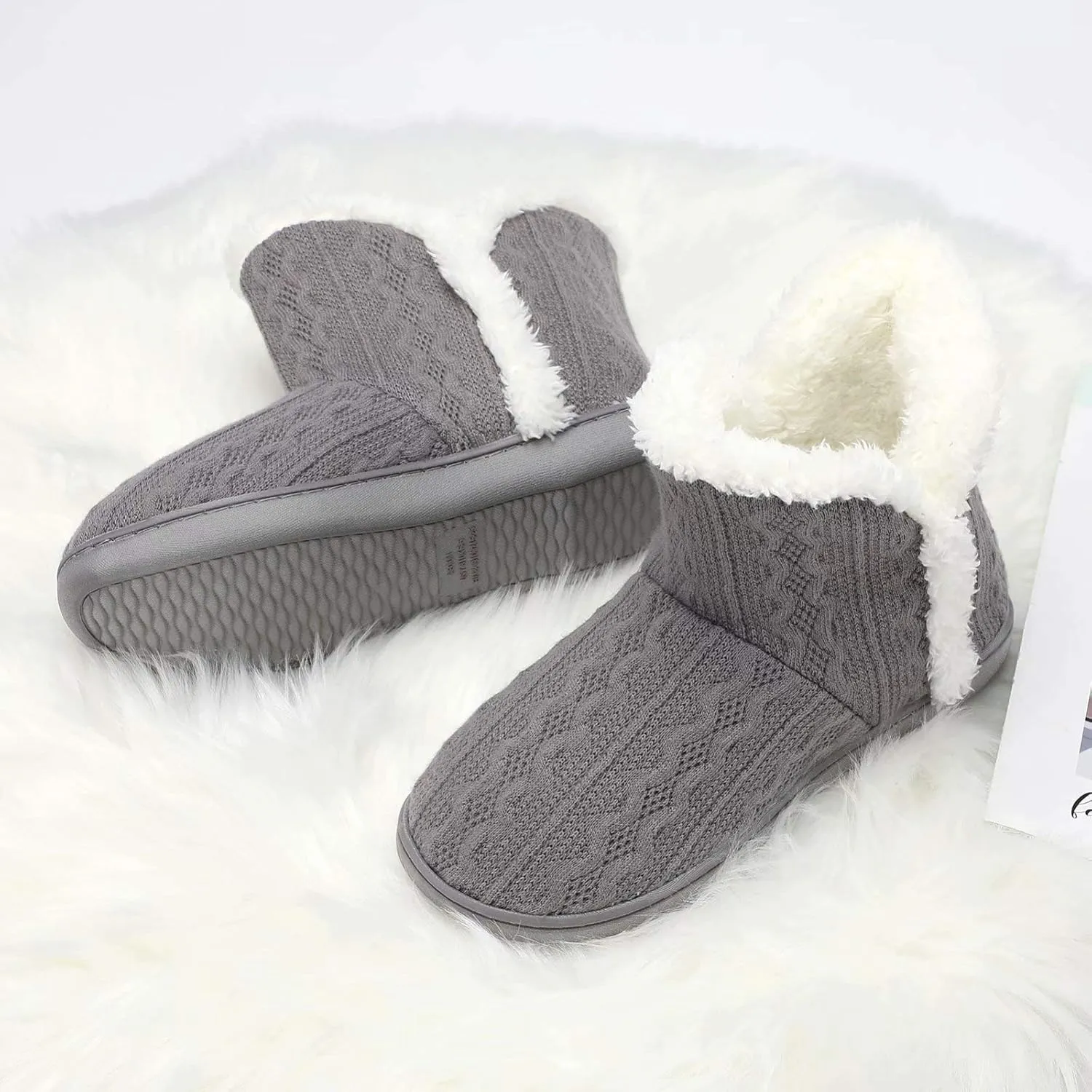 TUOBUQU Women Warm Bootie Slippers Fluffy Plush Indoor Outdoor Winter Booty Slippers