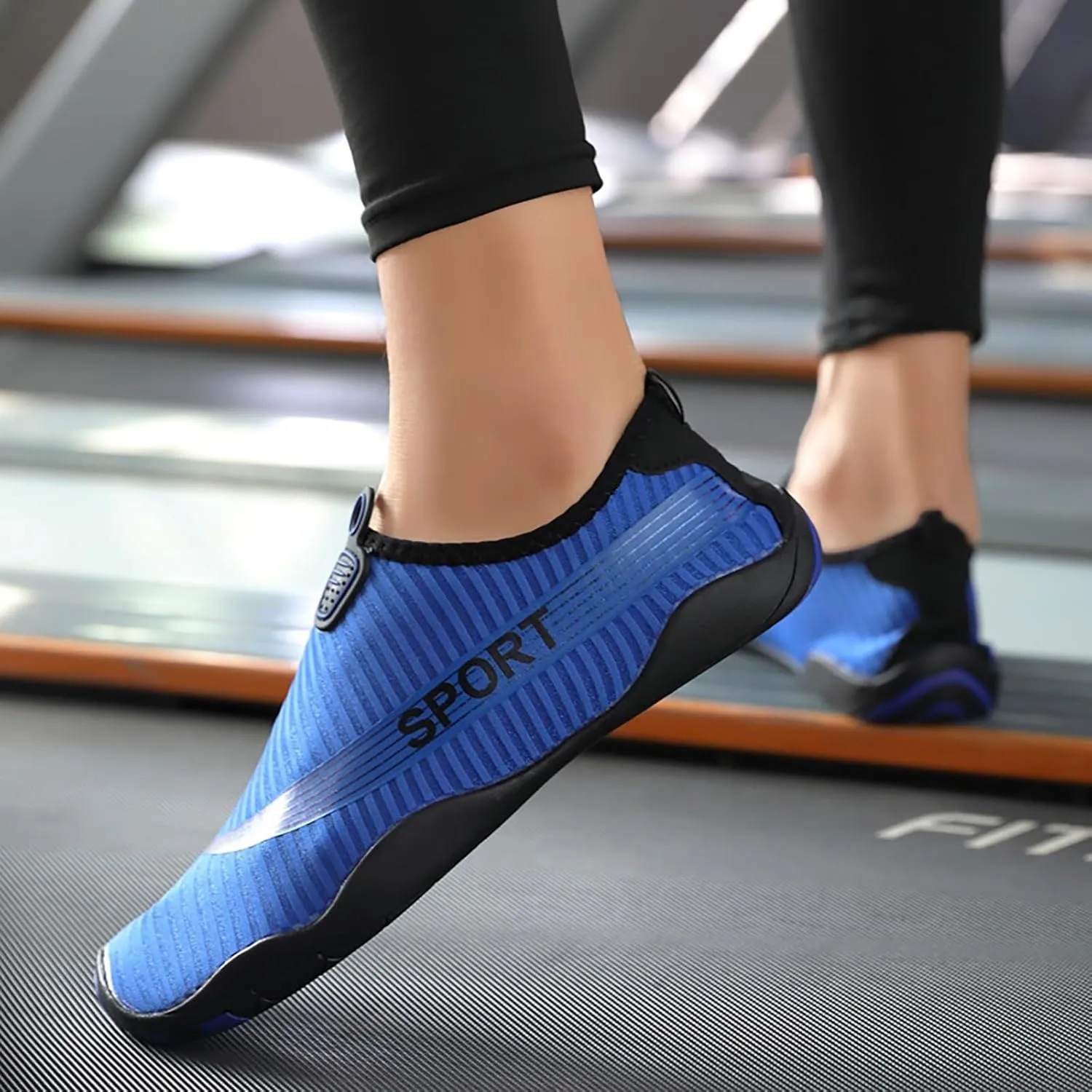 Water Shoes Women Men Barefoot Quick Dry Aqua Socks Beach Swim Pool Shoes Lightweight Outdoor Sports Hiking Surf Yoga Exercise Footwear