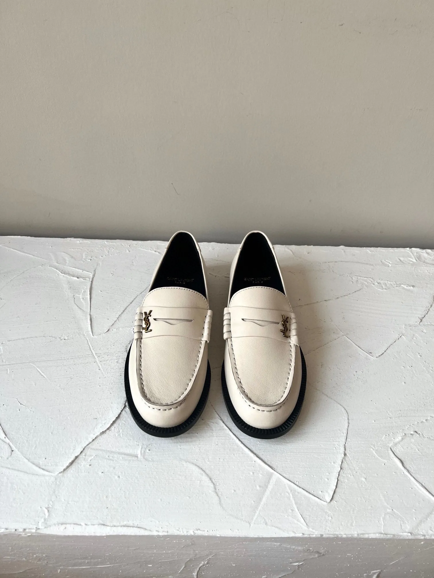 WHITE Effortless SL Cost-effective SUEDE LOAFER Laurent LE Saint