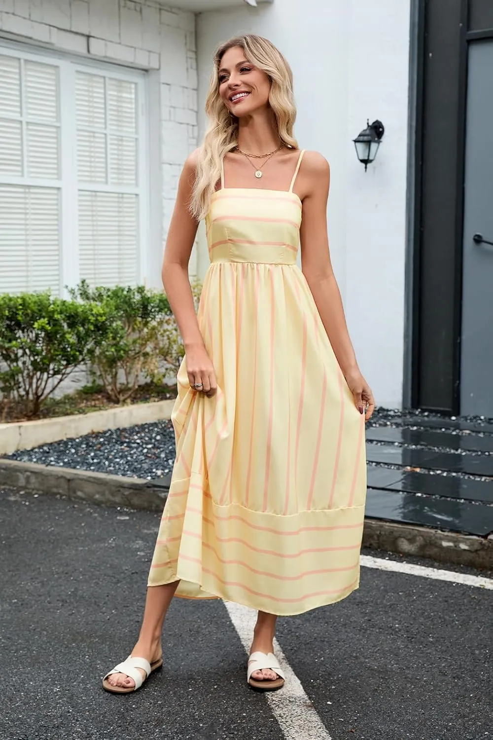 Women Striped Maxi Dress Sleeveless Backless Cutout Smocked Sundress Spaghetti Straps Boho Flowy Dresses