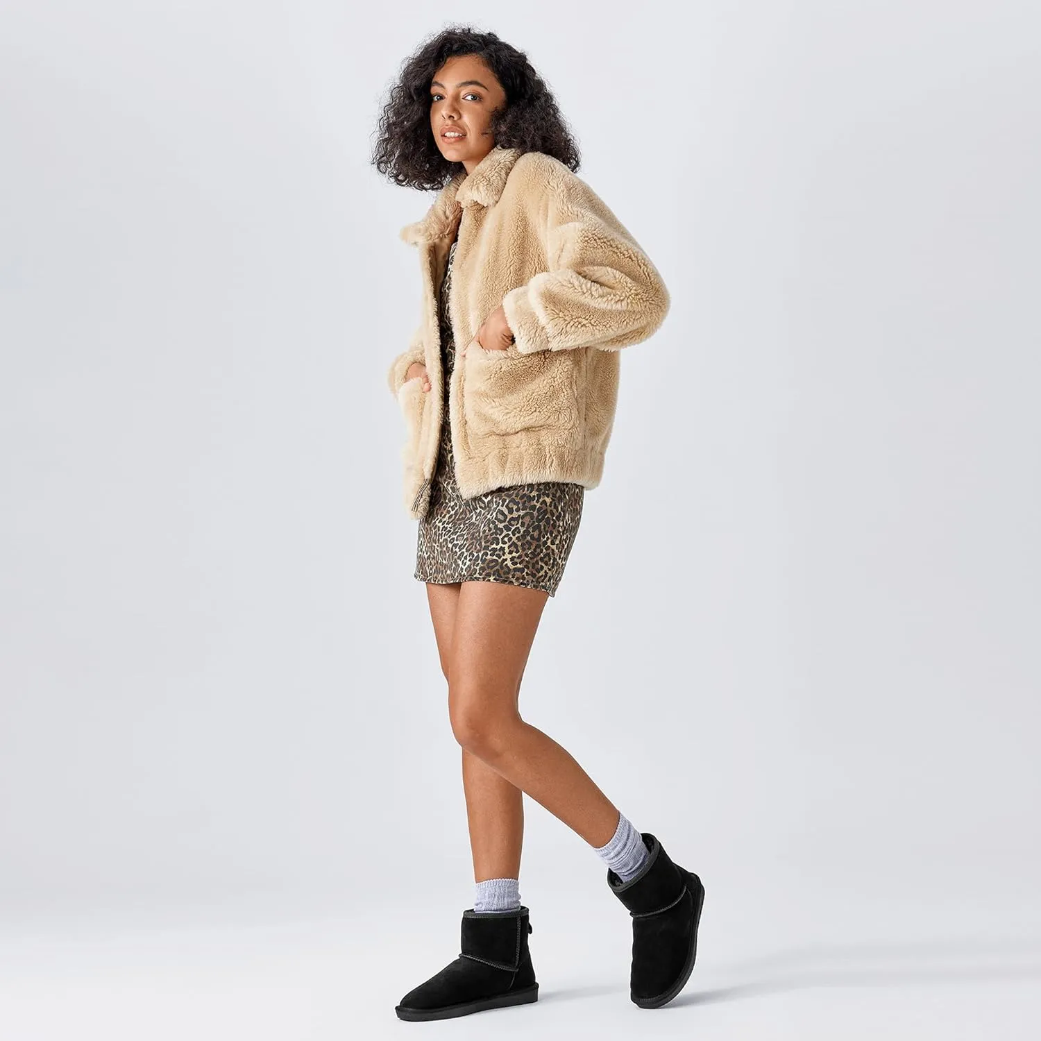 Women Winter Snow Boots Suede Mini Boots with Fur Lined Slip On Anti-Slip Comfort Ankle Boots for Women