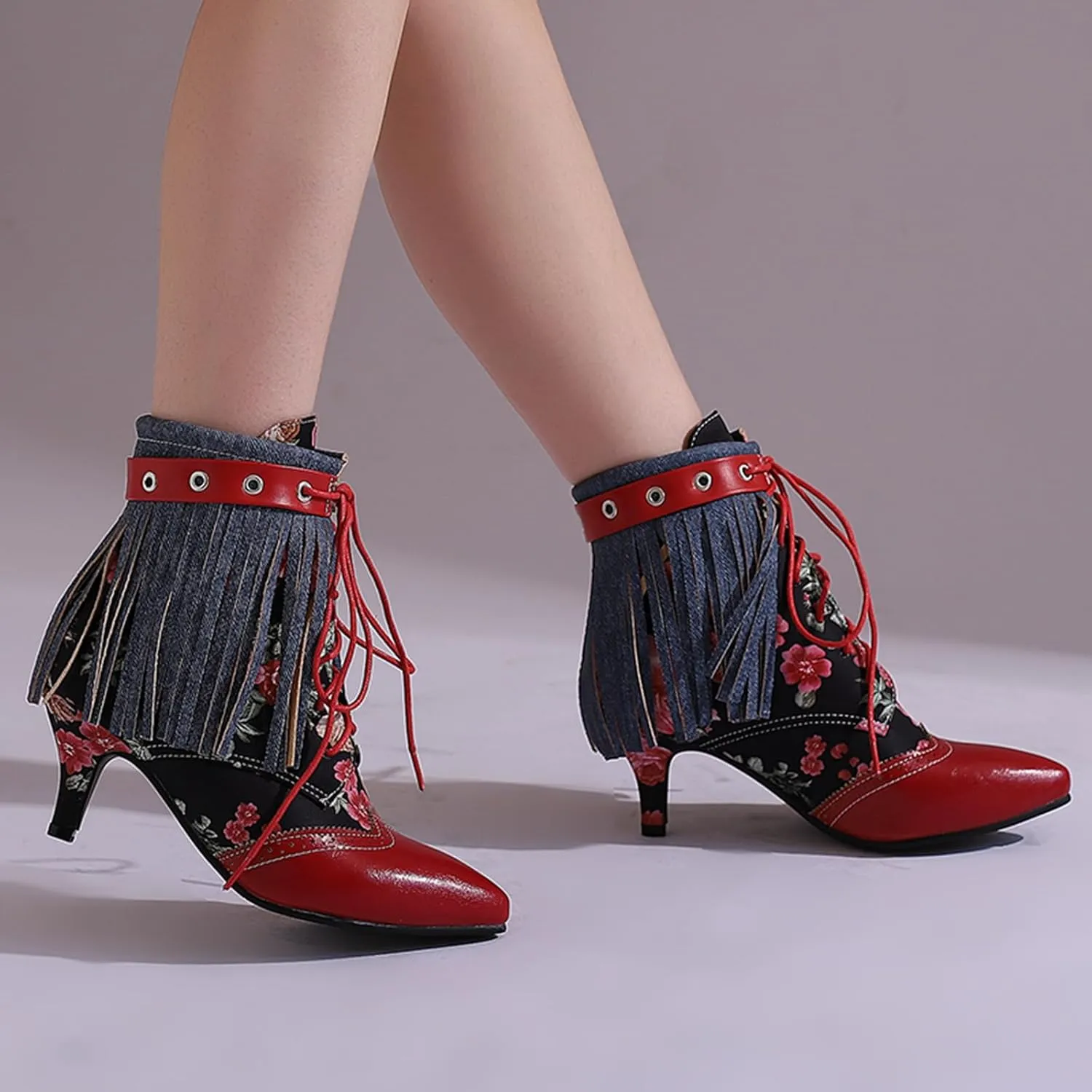 Women's Retro Block Heel and Pointed Toe Ankle Boots Lace-up Short Boots with Tassel
