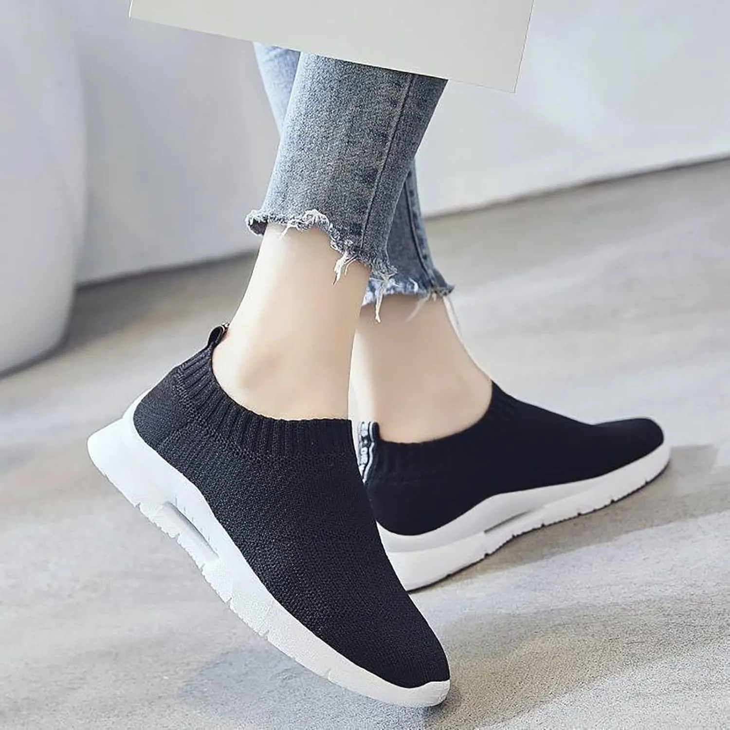 Women's Slip On Walking Shoes Running Comfortable Non Slip Work Shoes Women High Top Casual Tennis Shoes Slip On Sneakers White Tennis Shoe White Loafers