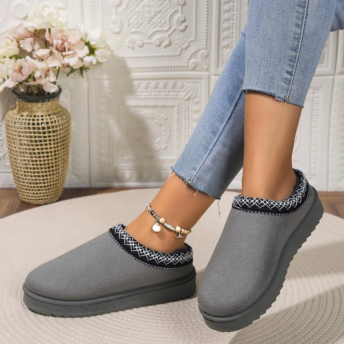 Women's Slippers Platform Mini Faux Fur Warm Winter Snow Boots Indoor/Outdoor Anti-Slip Slipper Comfy Fur Fleece Lined Sneakers House slippers Short Ankle Boot