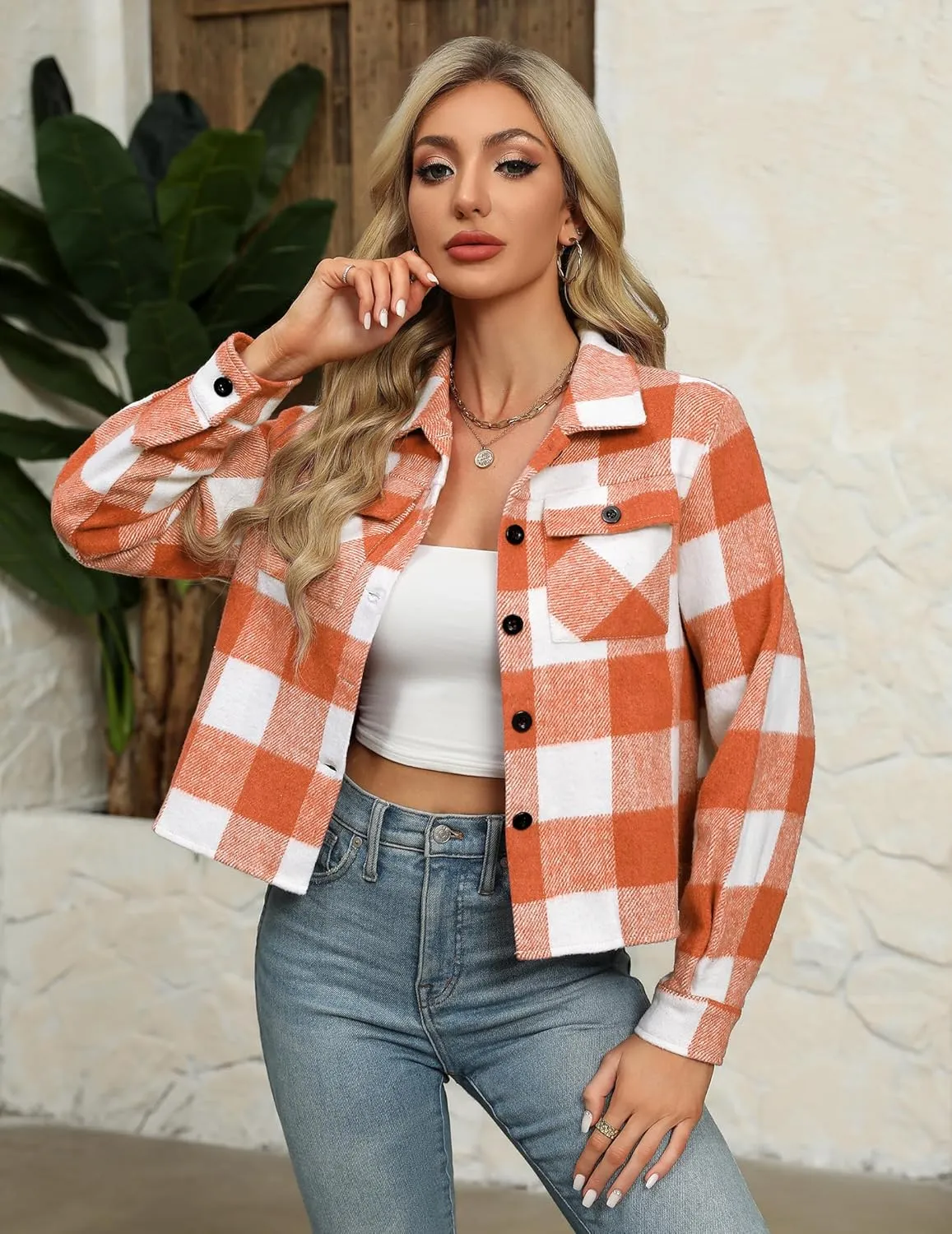 Zeagoo Flannels for Women Cropped Shacket Jacket Fashion Plaid Button Down Shirt 2025 Fall Coat Tops